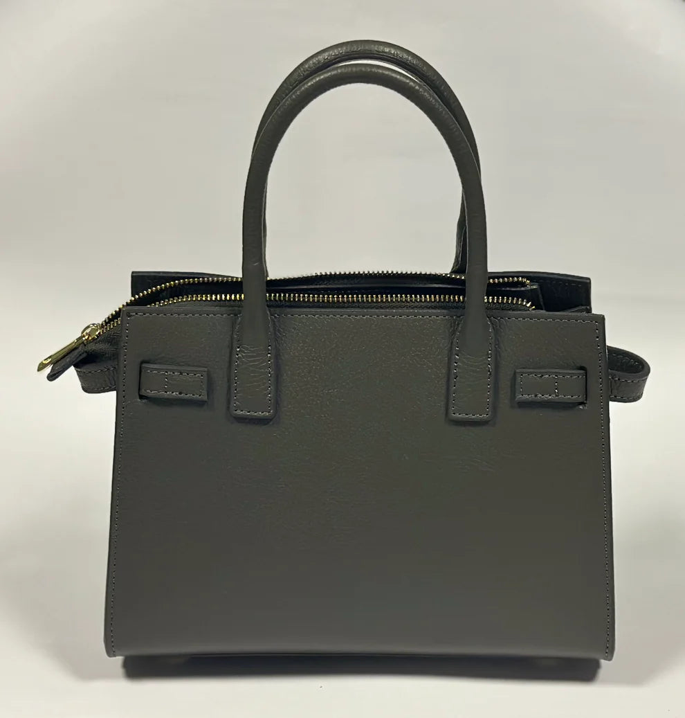 Sally Medium in Vera Pelle