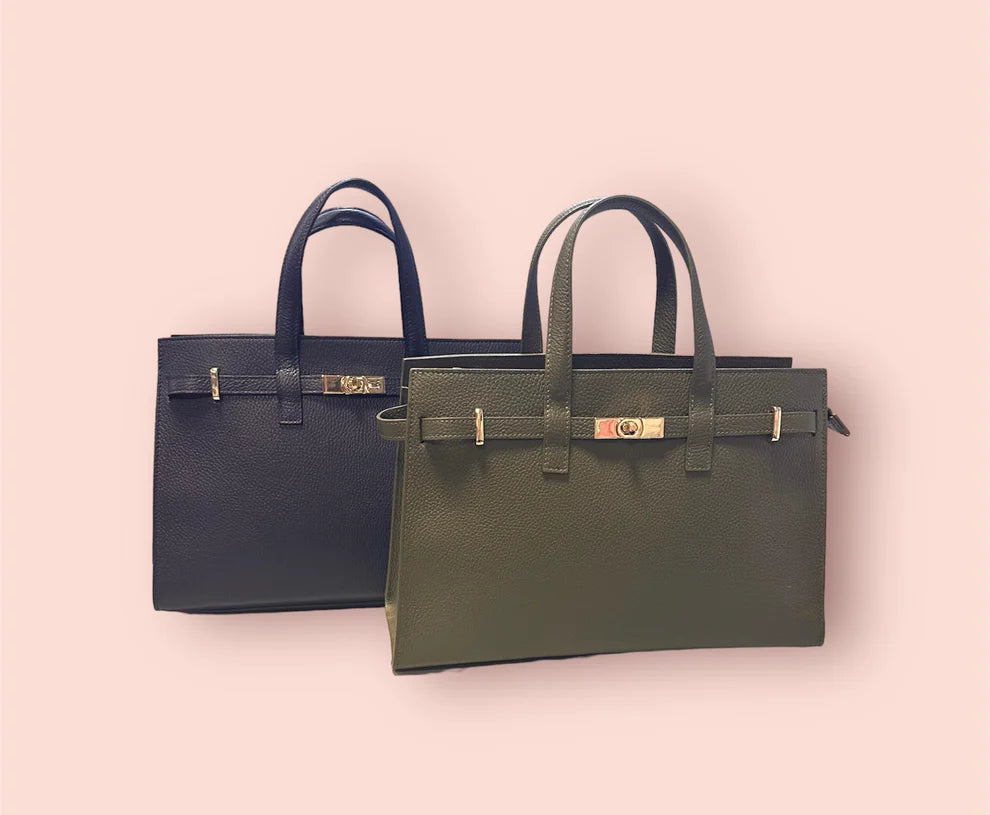 Sally Big in Vera Pelle